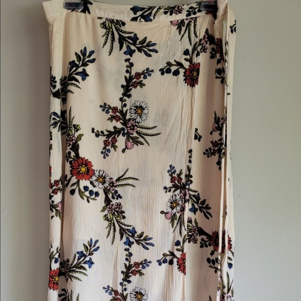 NWOT Floral Maxi Skirt - never worn